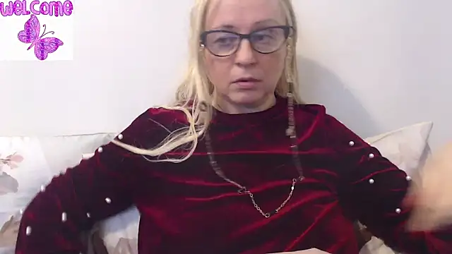 martachatte online show from 03/21/25, 08:28