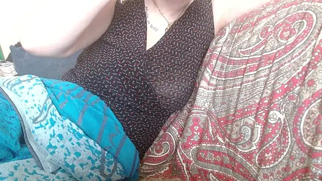 Snapshot of martachatte chatting on 06/16/26, 06:27 martachatte online show from 06/16/26, 06:27