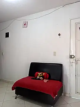 Snapshot of Rossestoner chatting on 01/18/25, 12:26 Rossestoner online show from 01/18/25, 12:26