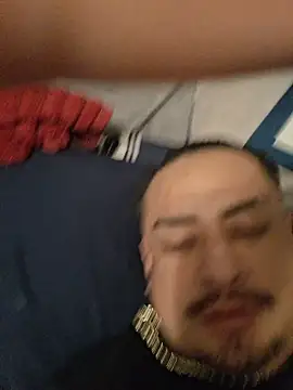 Snapshot of hungpenis210 chatting on 12/02/25, 08:52 hungpenis210 online show from 12/02/25, 08:52