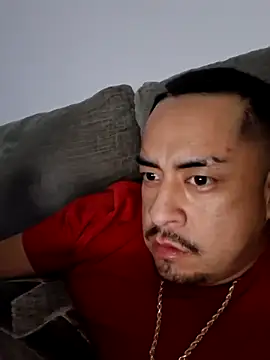 Snapshot of hungpenis210 chatting on 12/03/25, 08:45 hungpenis210 online show from 12/03/25, 08:45