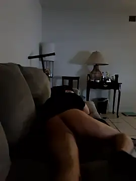 Snapshot of hungpenis210 chatting on 01/11/26, 07:35 hungpenis210 online show from 01/11/26, 07:35