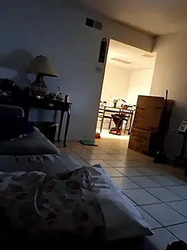 Snapshot of hungpenis210 chatting on 01/17/26, 02:38 hungpenis210 online show from 01/17/26, 02:38