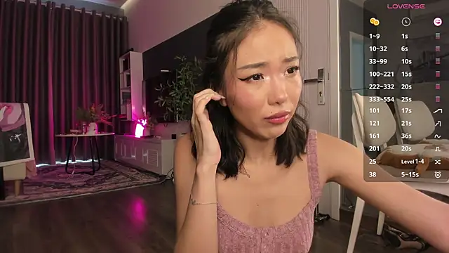 asuno  online show from 11/23/25, 07:19