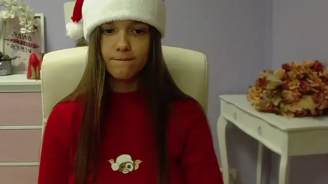 Snapshot of dirtyxEmily chatting on 12/17/24, 10:55 dirtyxEmily online show from 12/17/24, 10:55