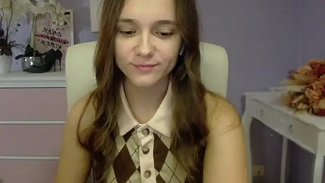 Snapshot of dirtyxEmily chatting on 01/10/25, 07:46 dirtyxEmily online show from 01/10/25, 07:46