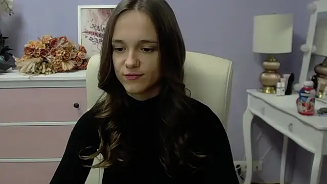 Snapshot of dirtyxEmily chatting on 09/24/25, 06:39 dirtyxEmily online show from 09/24/25, 06:39