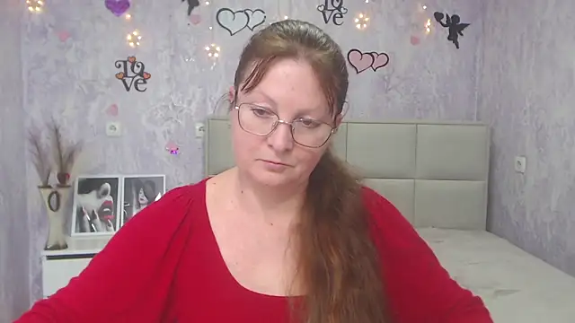 VanessaHotts online show from 03/07/25, 04:00