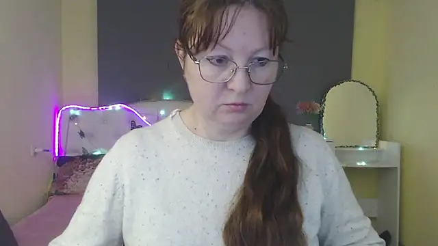 VanessaHotts online show from 04/25/26, 05:32