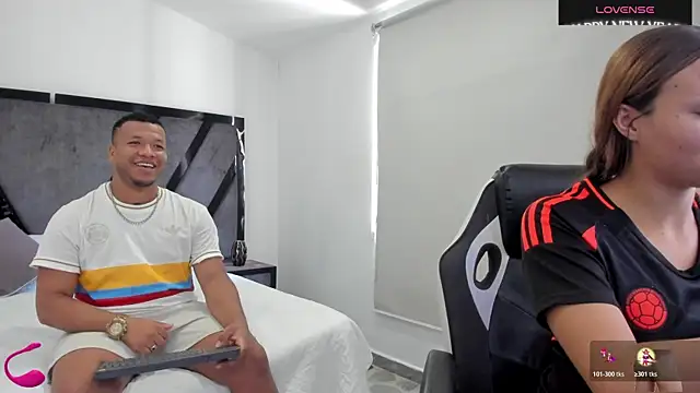 AnnieAndStefan online show from 06/27/26, 03:39