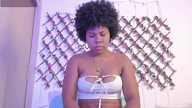 naughty ebonyy online show from 06/28/26, 04:13