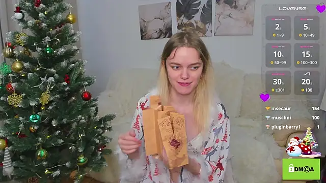 lady bellaa online show from 12/24/24, 12:44