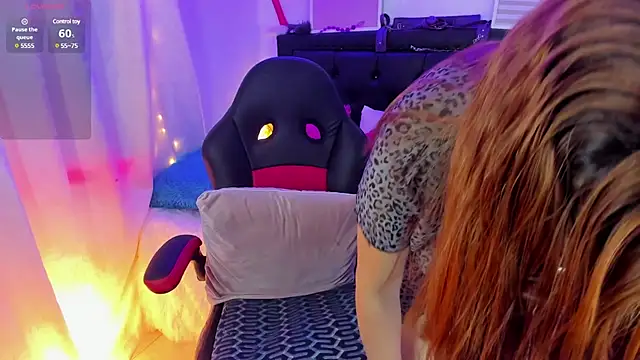 Snapshot of lonely_shewolf chatting on 01/29/25, 08:35 lonely shewolf online show from 01/29/25, 08:35