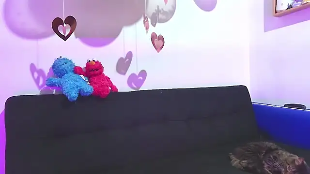 Snapshot of chanell_tattoo chatting on 12/03/25, 10:52 chanell tattoo online show from 12/03/25, 10:52