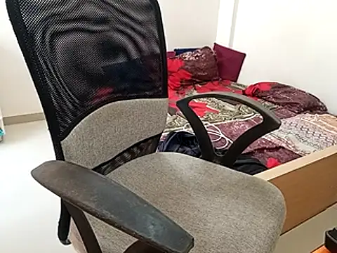 SkinnyTeeen online show from 05/29/26, 08:56