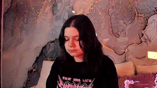 Mey moon online show from 11/16/25, 04:01