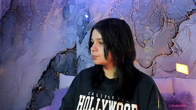 Mey moon online show from 11/27/25, 11:51