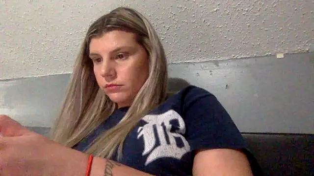 Snapshot of candycane57 chatting on 10/02/25, 08:54 candycane57 online show from 10/02/25, 08:54