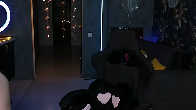 Blckmirrorr online show from 10/29/25, 10:50