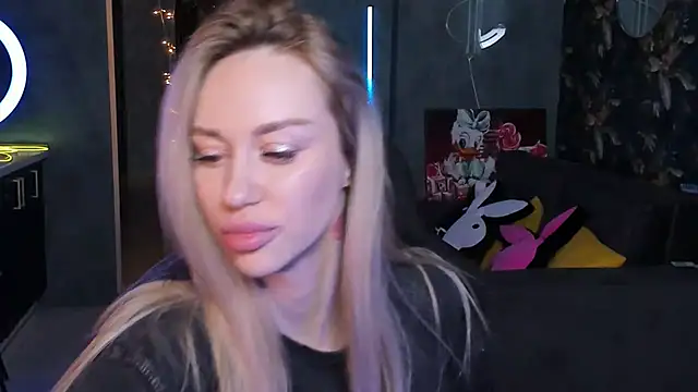 Blckmirrorr online show from 11/23/25, 02:28