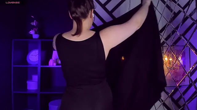 Mayayammy online show from 02/20/25, 07:52