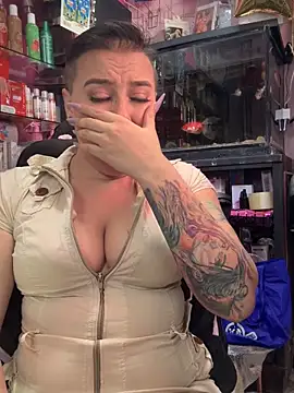 TamySweetness online show from 10/02/25, 06:04