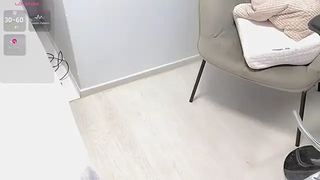 missmiamore online show from 12/26/24, 02:16