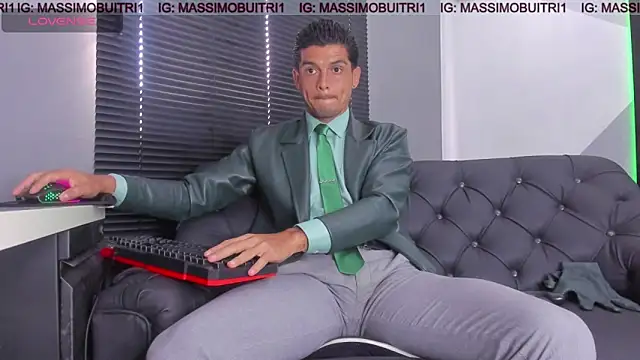Snapshot of massimo_g chatting on 05/05/26, 01:08 massimo g online show from 05/05/26, 01:08