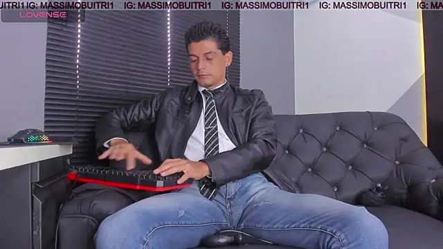Snapshot of massimo_g chatting on 05/13/26, 12:35 massimo g online show from 05/13/26, 12:35