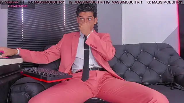 Snapshot of massimo_g chatting on 07/01/26, 12:51 massimo g online show from 07/01/26, 12:51