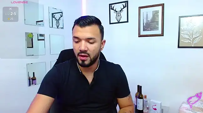 Snapshot of mathew_vidal1 chatting on 03/07/25, 05:18 mathew vidal1 online show from 03/07/25, 05:18