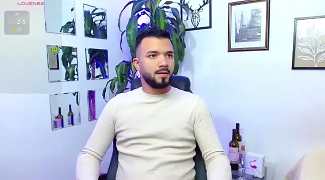 Snapshot of mathew_vidal1 chatting on 03/11/25, 03:26 mathew vidal1 online show from 03/11/25, 03:26