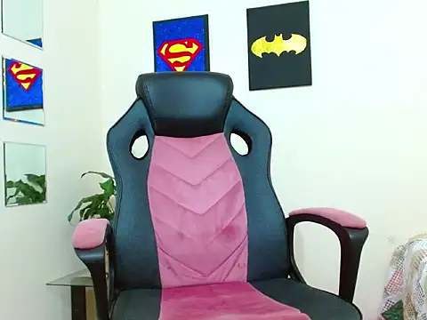 Snapshot of mathew_vidal1 chatting on 09/27/25, 09:31 mathew vidal1 online show from 09/27/25, 09:31