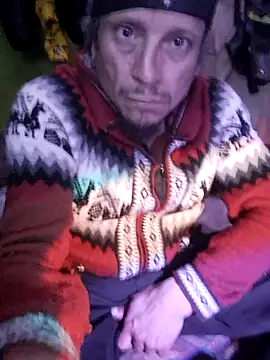 Snapshot of pauloandres chatting on 11/24/25, 05:40 pauloandres online show from 11/24/25, 05:40