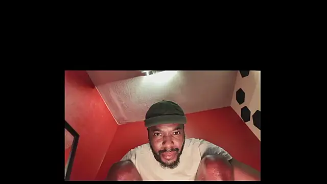 BADDIEBENJI online show from 01/03/25, 11:12