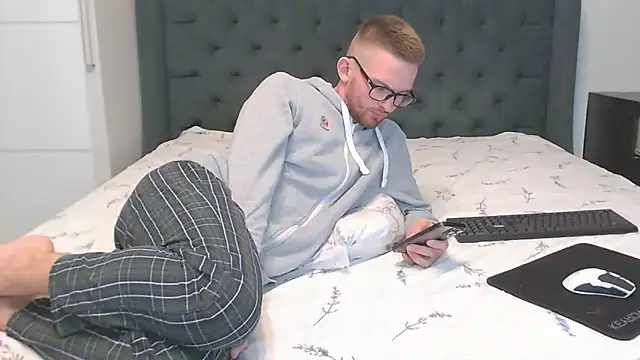 Marselle Laker online show from 12/23/24, 09:59