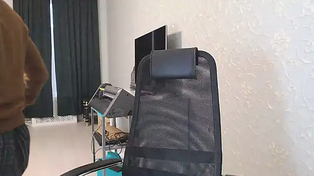 Marselle Laker online show from 01/27/25, 08:51