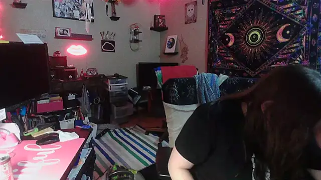 spunlikecottoncandy online show from 02/19/25, 08:01