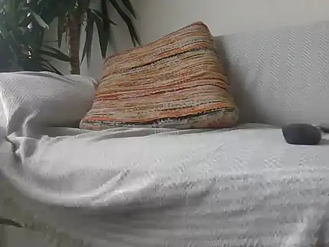 Snapshot of reslerkek31 chatting on 10/26/25, 08:42 reslerkek31 online show from 10/26/25, 08:42