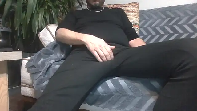 Snapshot of reslerkek31 chatting on 03/15/26, 09:32 reslerkek31 online show from 03/15/26, 09:32