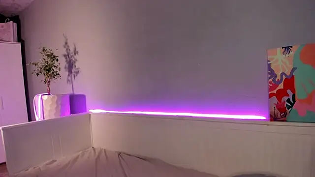 lina stones online show from 01/09/25, 08:24