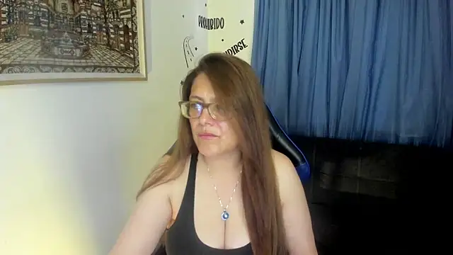 Ivette Shaira online show from 06/26/26, 11:36