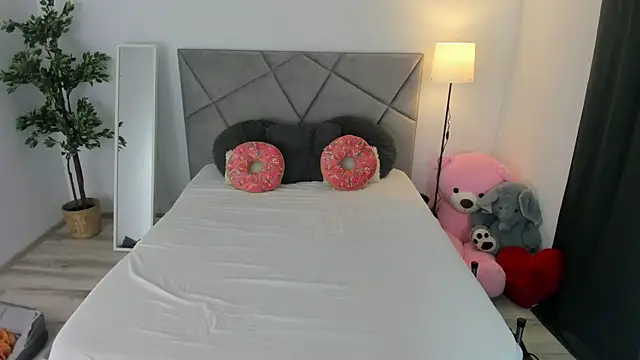 Snapshot of BlueEyesLexy chatting on 04/02/26, 07:17 BlueEyesLexy online show from 04/02/26, 07:17