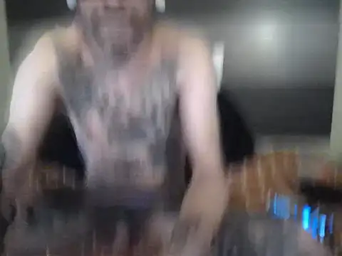 Snapshot of LB_Living chatting on 01/13/26, 12:16 LB Living online show from 01/13/26, 12:16