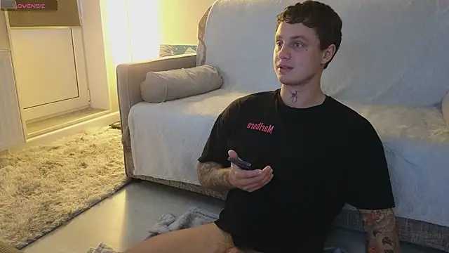 more  than  love online show from 06/16/26, 02:03