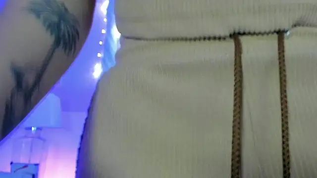 LucianaCarter online show from 01/07/25, 11:48