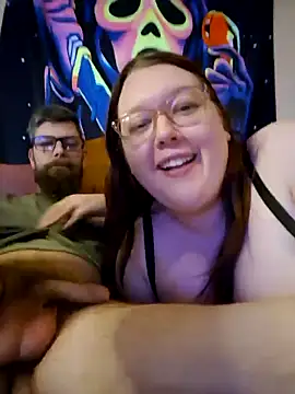 Snapshot of Sexycurvyemilyy chatting on 12/09/24, 11:03 Sexycurvyemilyy online show from 12/09/24, 11:03