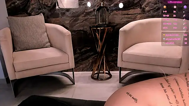 Snapshot of SophiePalmer chatting on 02/20/25, 06:13 SophiePalmer online show from 02/20/25, 06:13