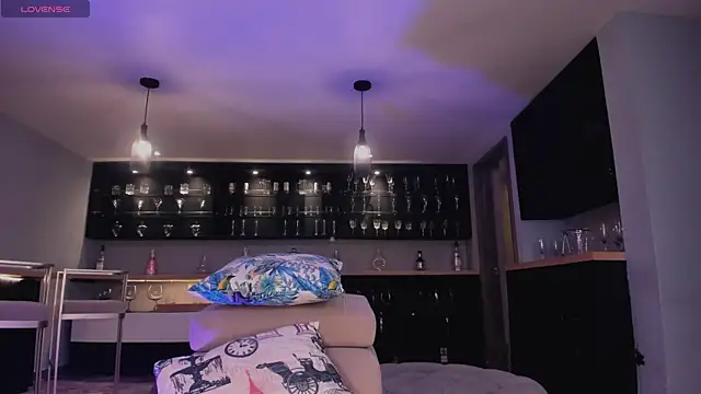 Snapshot of SophiePalmer chatting on 09/20/25, 12:28 SophiePalmer online show from 09/20/25, 12:28