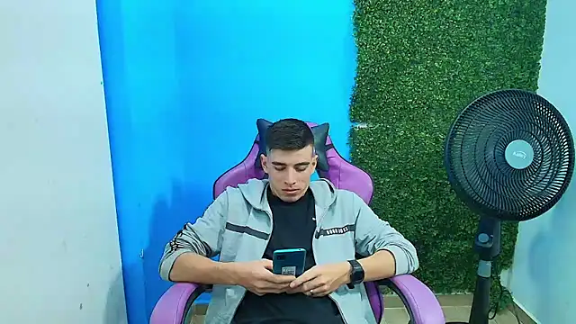 DEIBY BABY online show from 02/10/25, 04:41